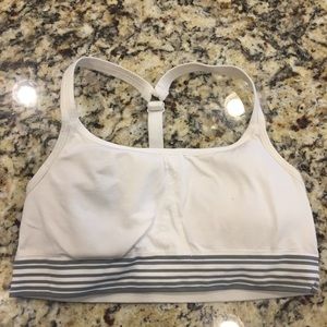 Athleta sports bra